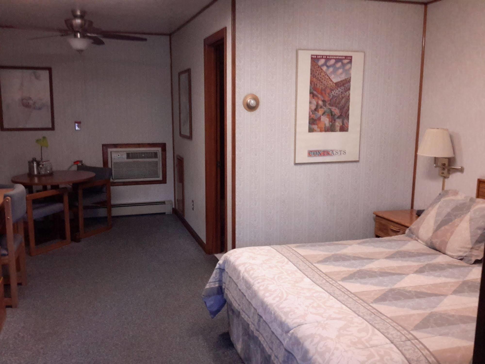 The Monterey Motel Albuquerque Exterior photo